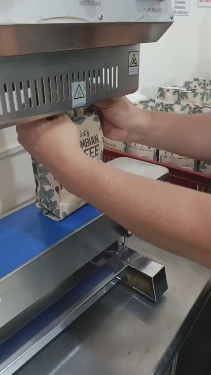 ORIGINS HOUSE Specialty-Grade Colombian Coffee: Whole Coffee Beans - 85 Cupping Score